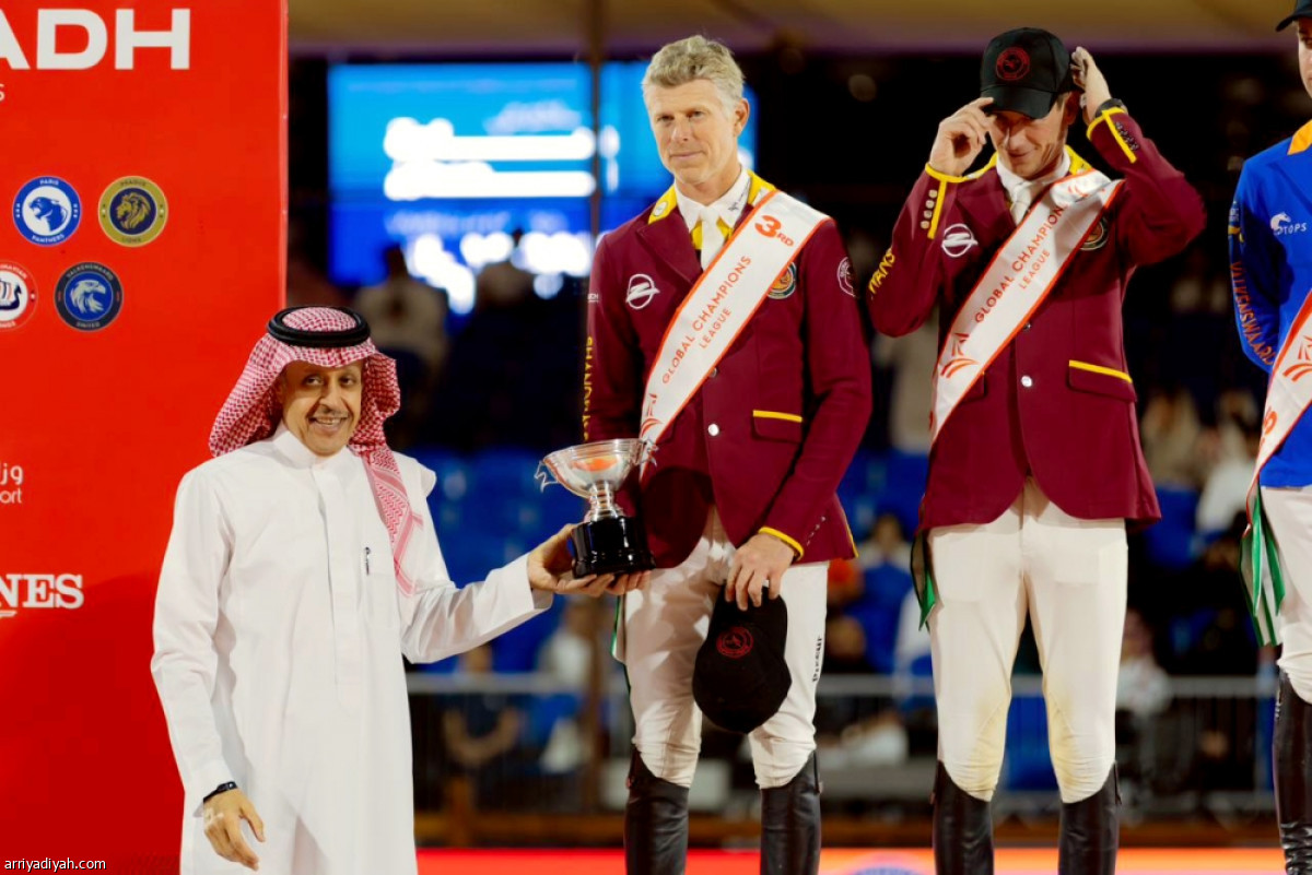 «لونجين العالمية» تزفّ الأبطال