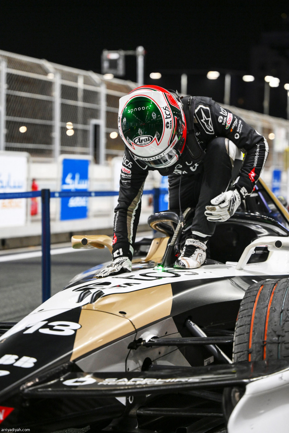 دا كوستا يحتفل