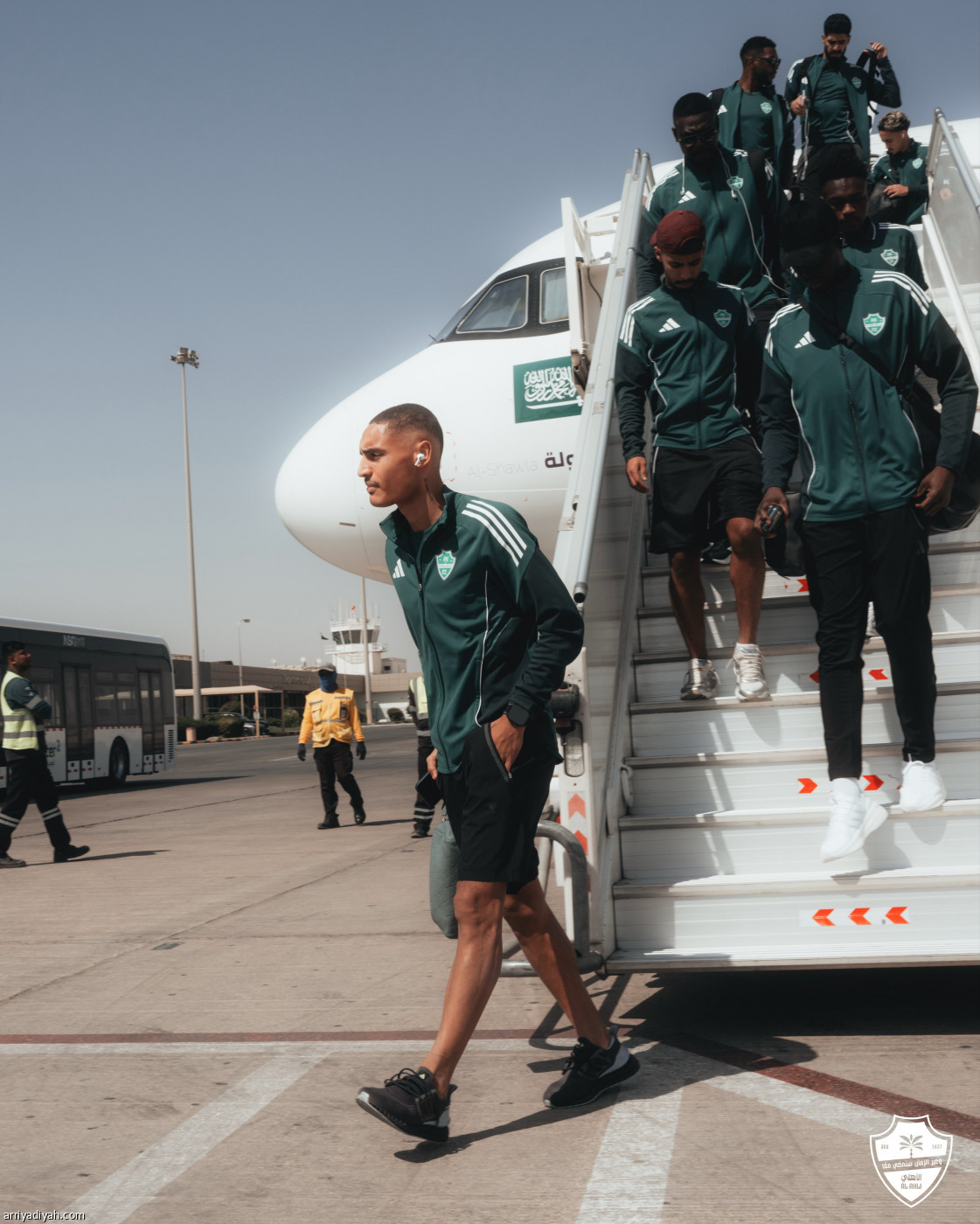 الأهلي يصل القصيم