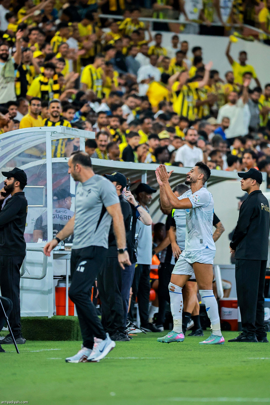 جدل تحكيمي واعتراضات