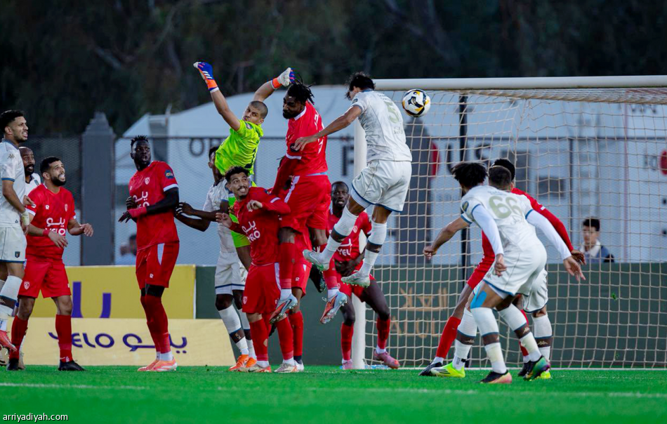 بنكهة برازيلية.. العلا يخطف نقاط العربي